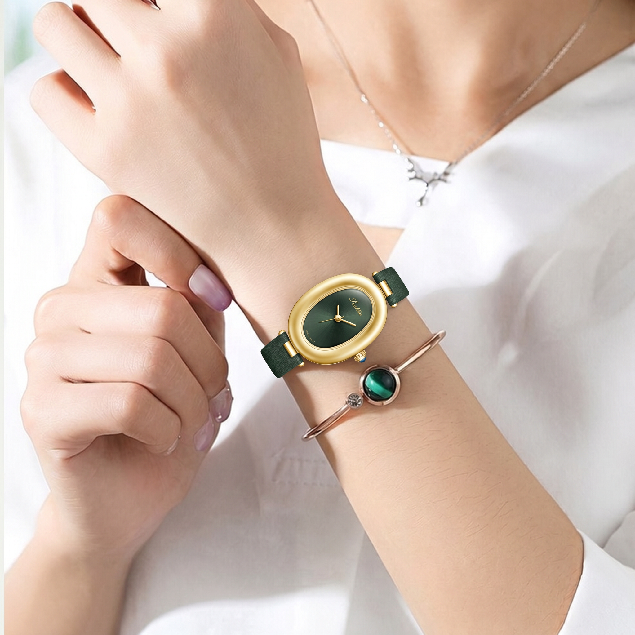 Luvier™ Veloura Luxe Oval Leather Watch