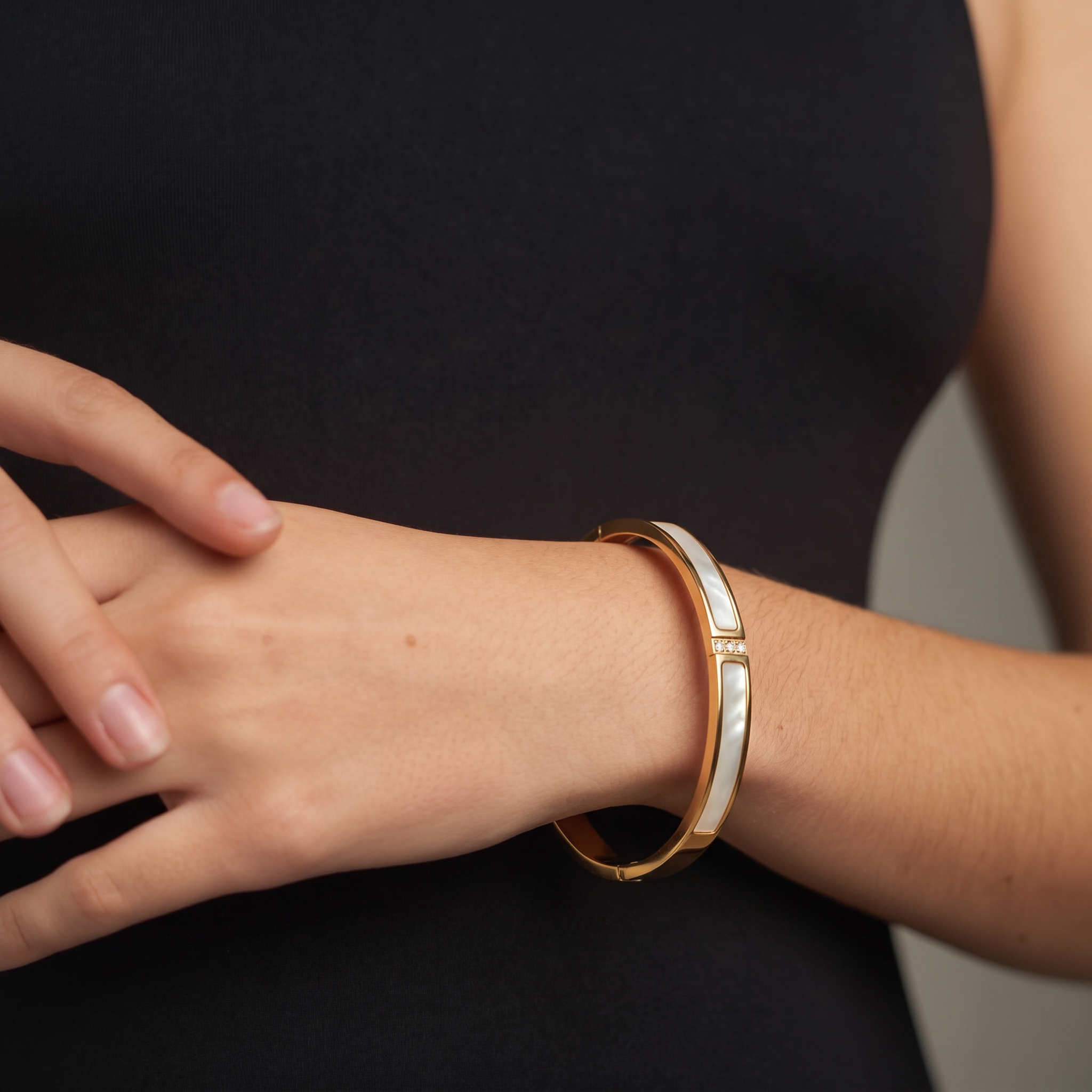 Aurelia™ Waterproof Gold Cuff Bangle