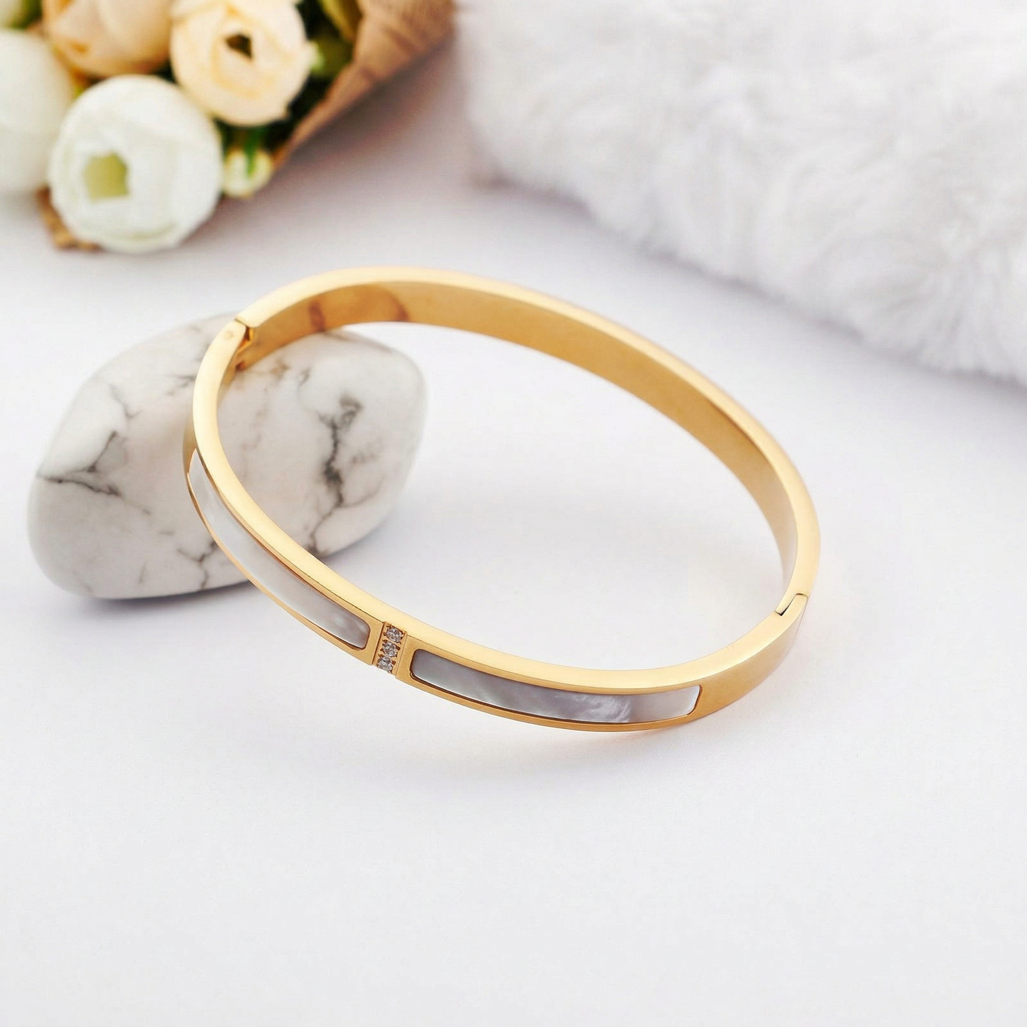 Aurelia™ Waterproof Gold Cuff Bangle
