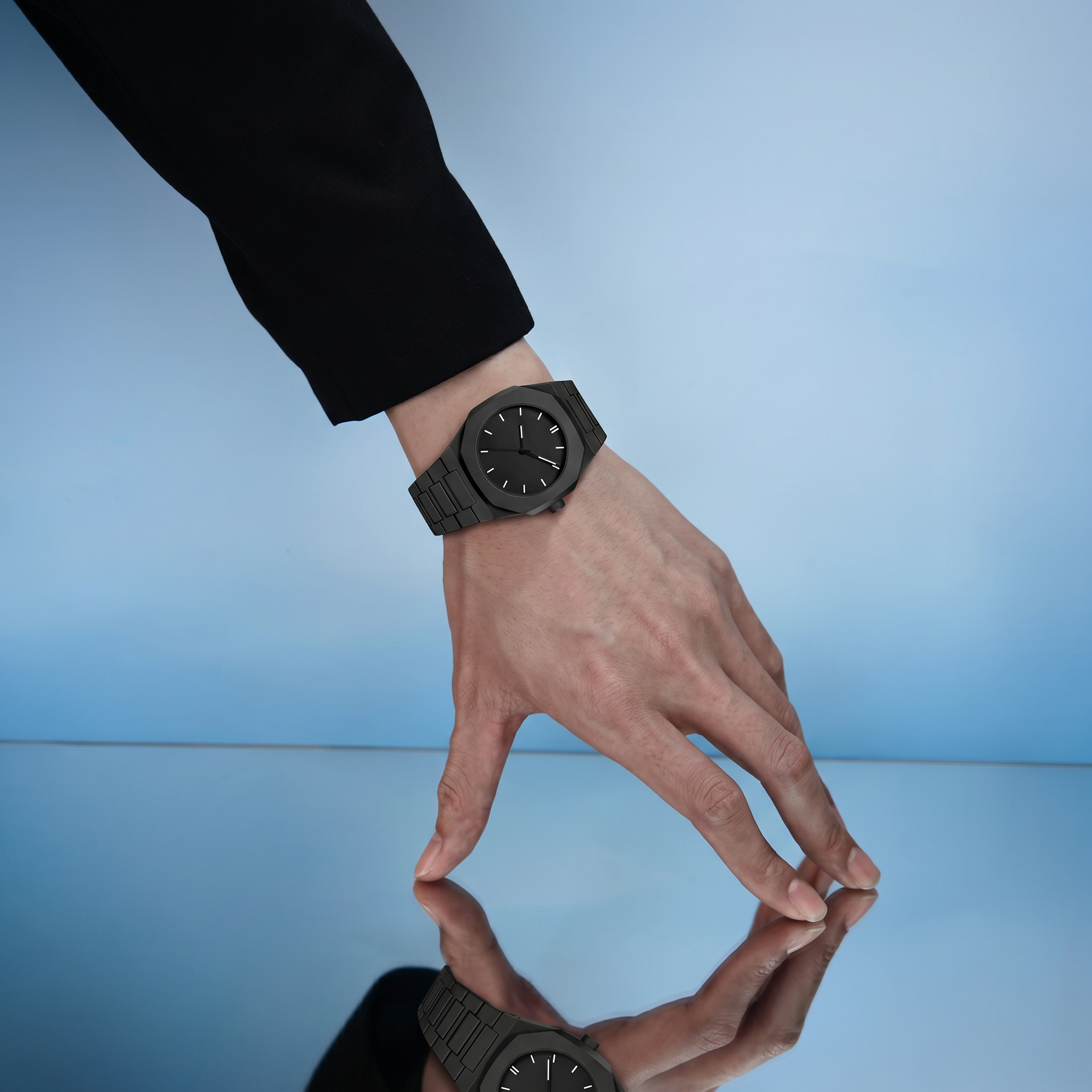 Aurelia™ Noir Octa Watch