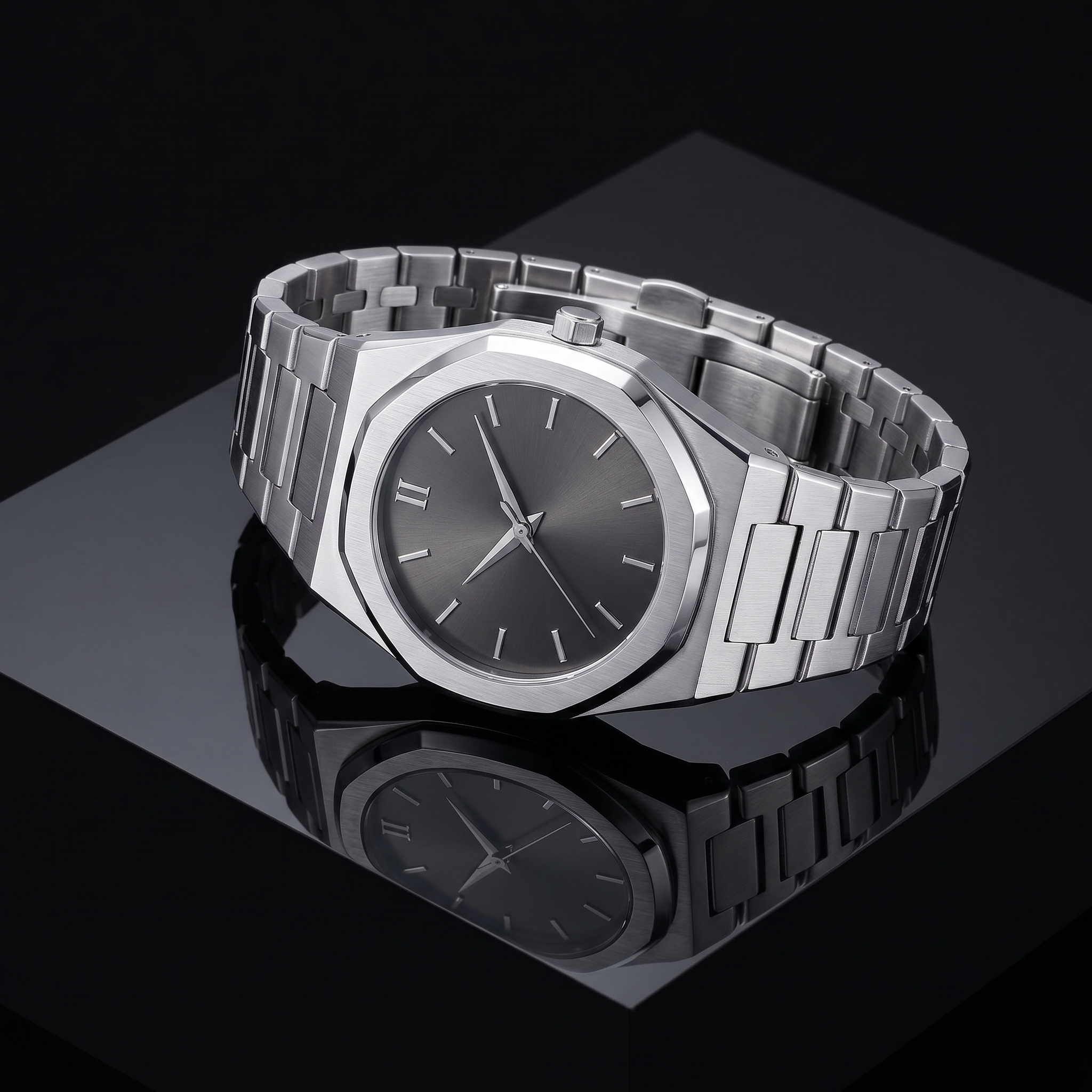 Luvier™ Imperial Edge Roman Dial Watch