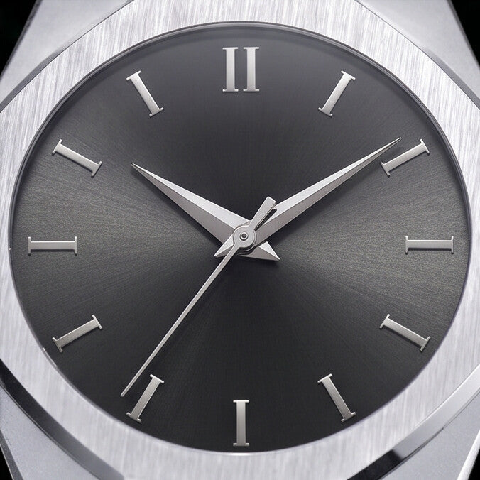 Luvier™ Imperial Edge Roman Dial Watch