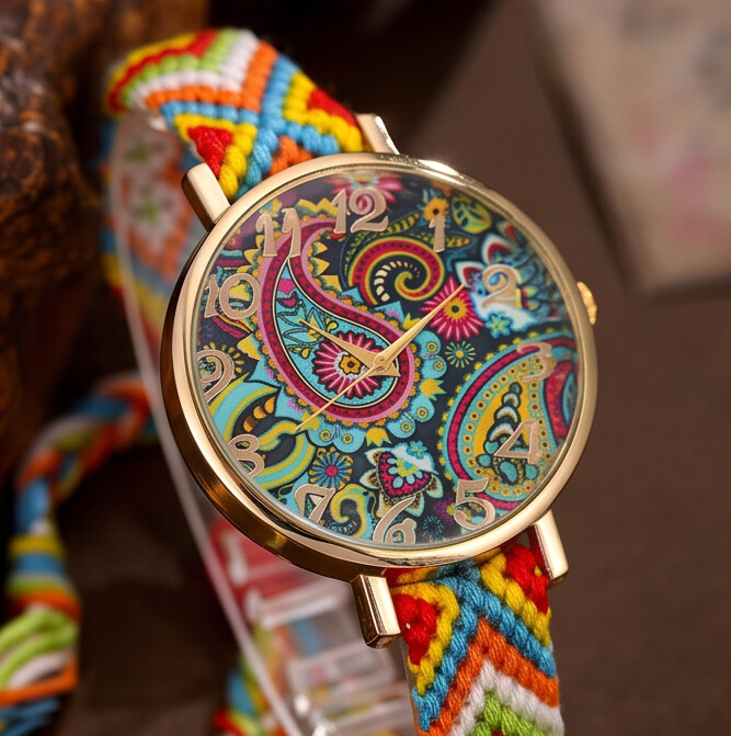 #Color_Paisley_Earth